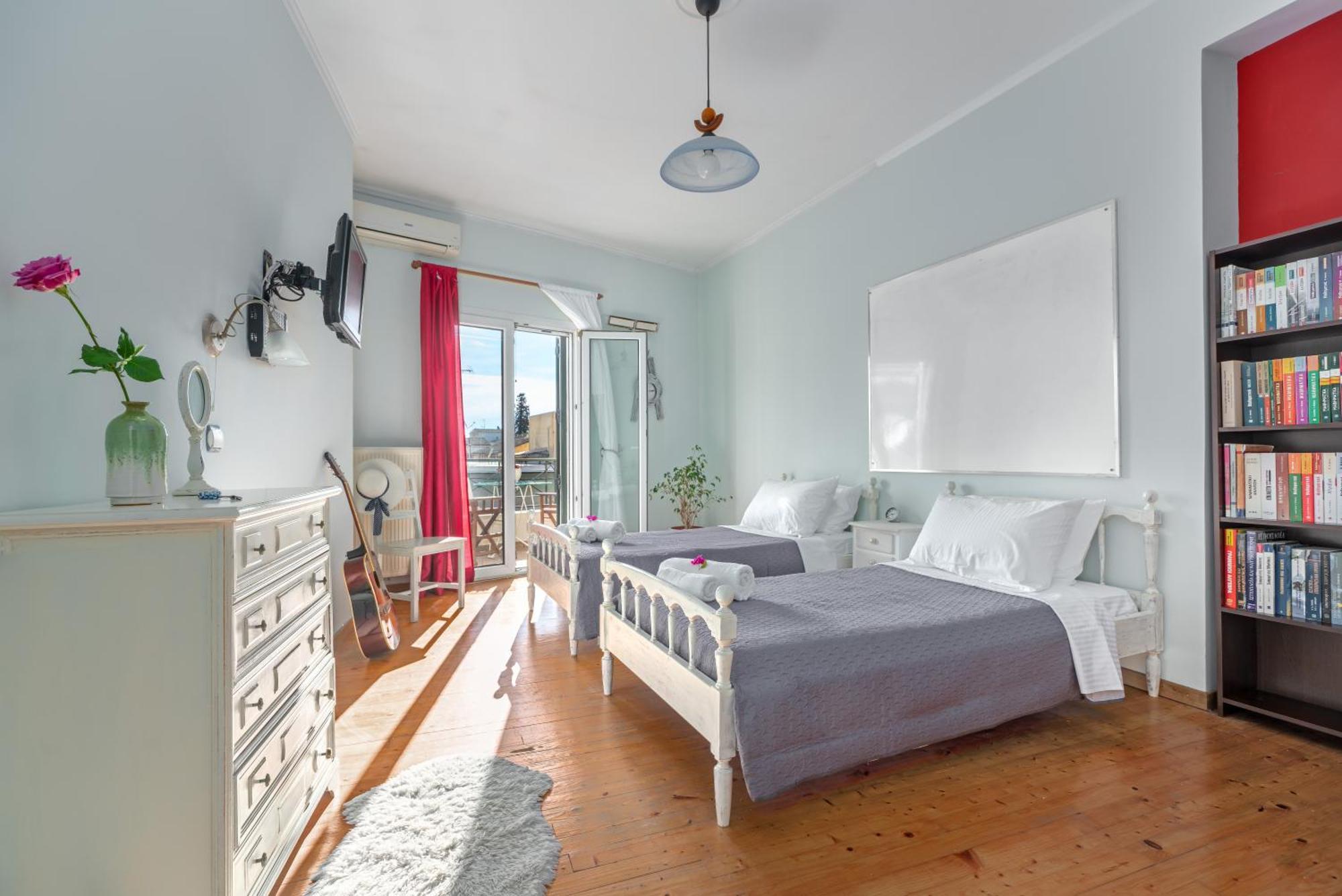 Holiday home Garitsa Maisonette *
